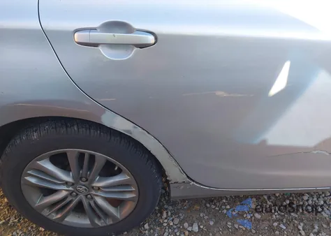 2016 Toyota Camry Se z USA, uszkodzony, nr VIN 4T1BF1FK3GU227204